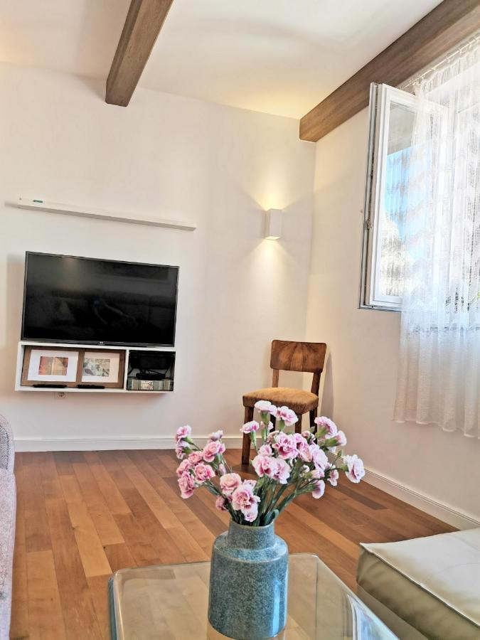 Apartman R.R. Оміш Екстер'єр фото